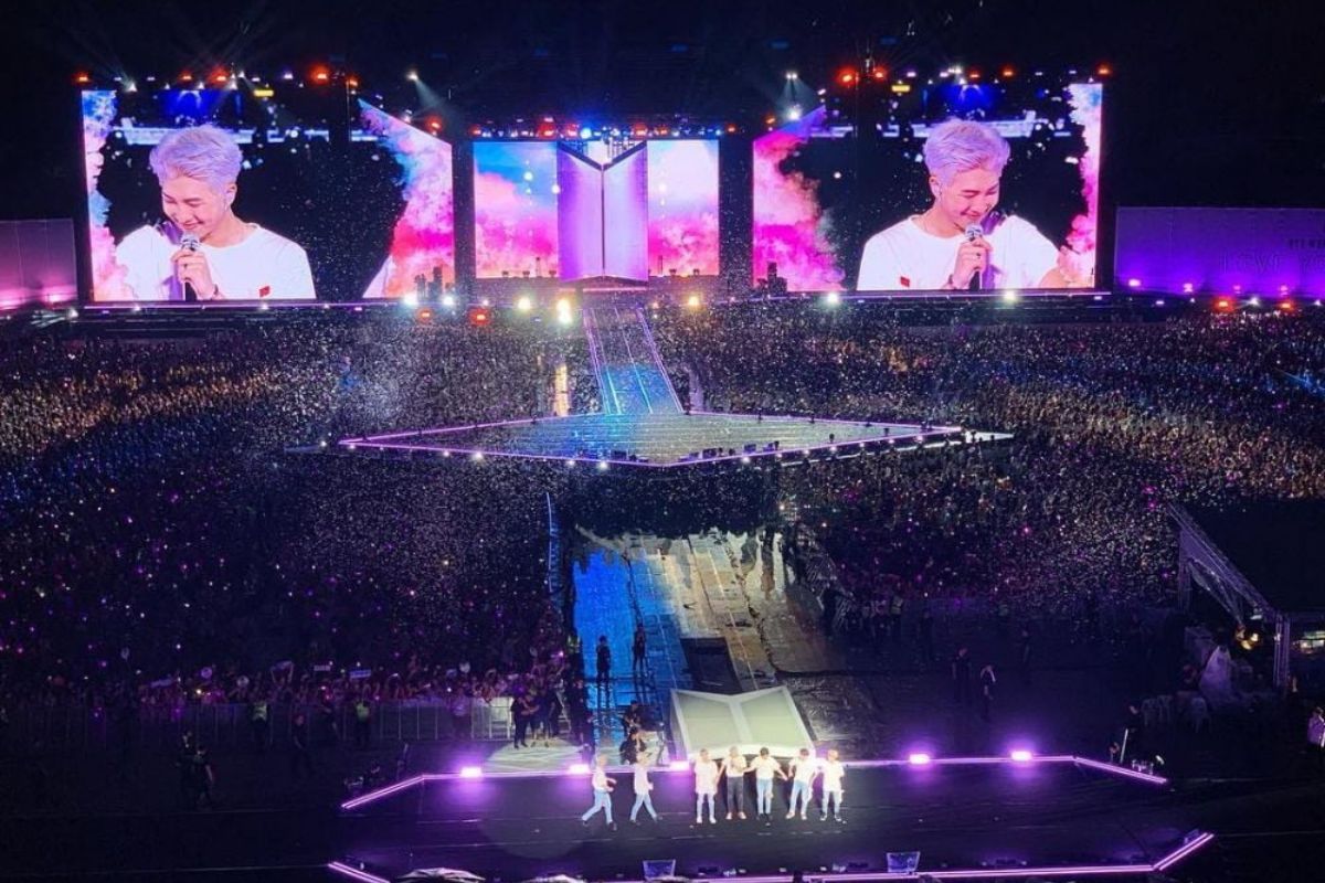War Tiket Konser Tambahan BTS Khusus ARMY Membership Dibuka Siang Ini