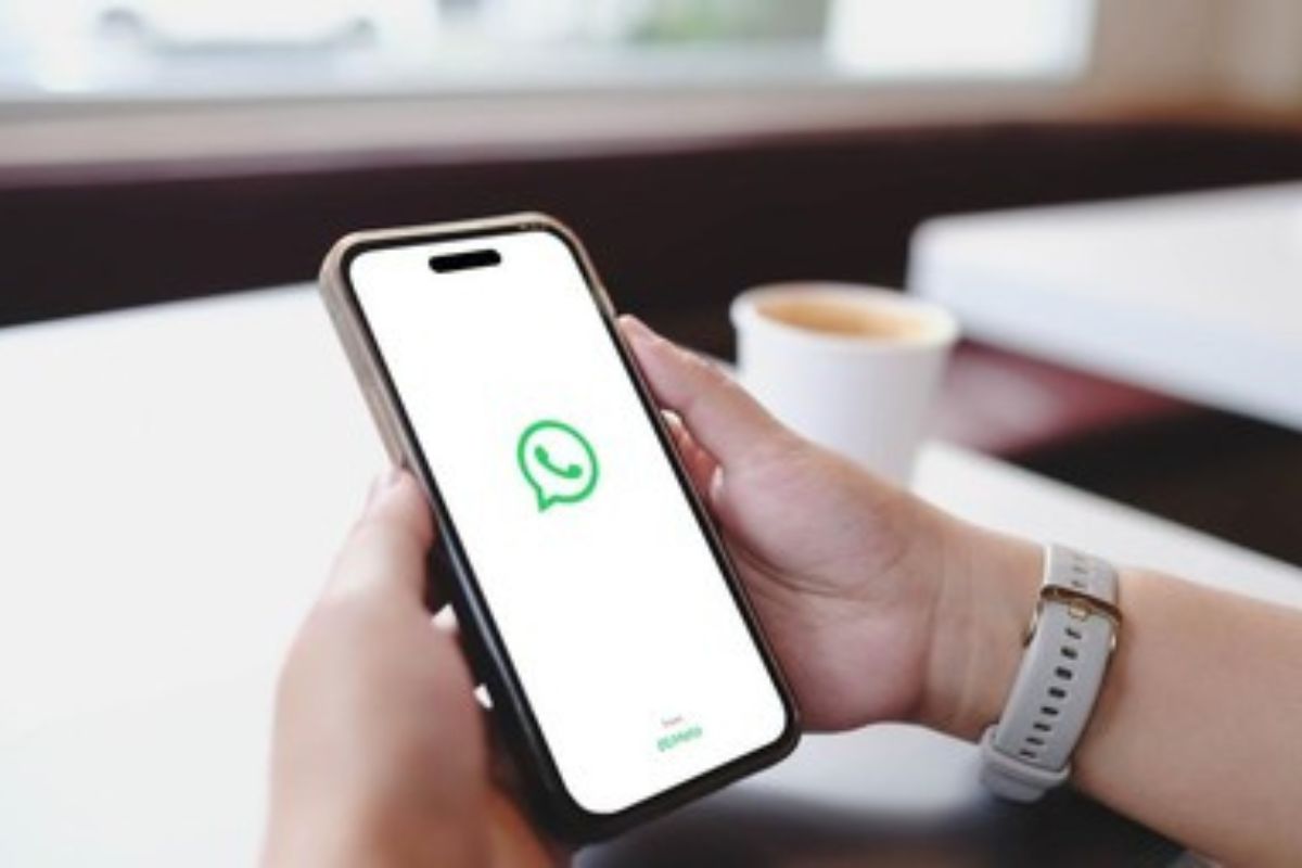 Praktis, Pengguna iPhone Kini Bisa Aktifkan 2 Nomor WhatsApp