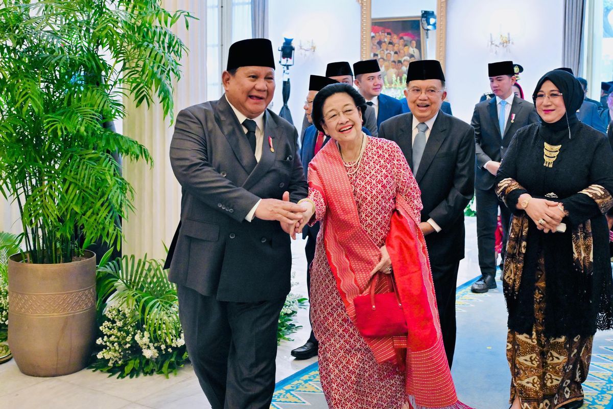 Momen Akrab Prabowo dan Megawati Bergandengan Tangan Kembali Terulang