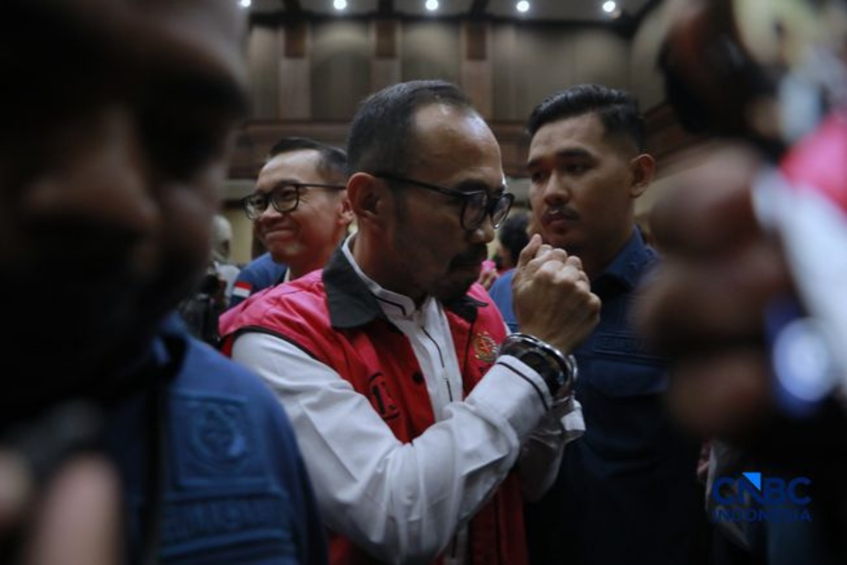 Eks Dirut Pertamina Patra Niaga Jalani Sidang Vonis Korupsi Minyak