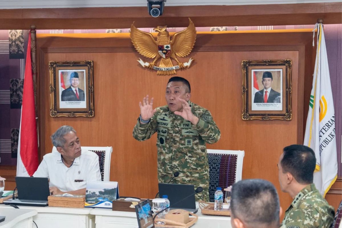 Kemensos dan TNI Kerja Sama Bentuk Karakter Siswa Sekolah Rakyat