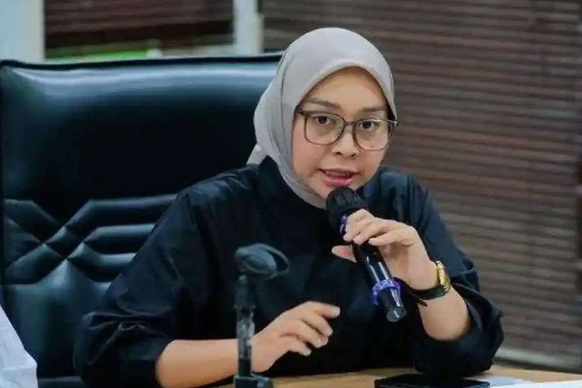 Putri Karlina Tertibkan PKL Pemda Garut, Larang Jual Beli Lapak