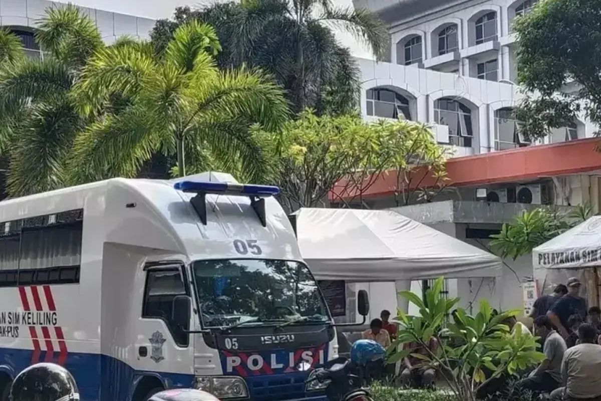Ditlantas Polda Metro Buka SIM Keliling di Lima Titik Jakarta