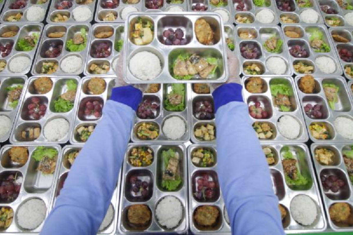 Korupsi Program Makan Bergizi Gratis: Ompreng hingga Motor Jadi Sasaran