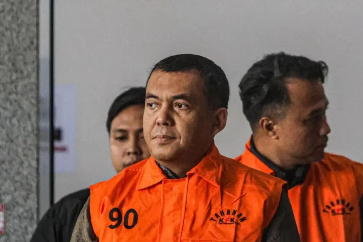 KPK Resmi Tahan Wakil Menteri Imigrasi dan Pemasyarakatan Silmy Karim