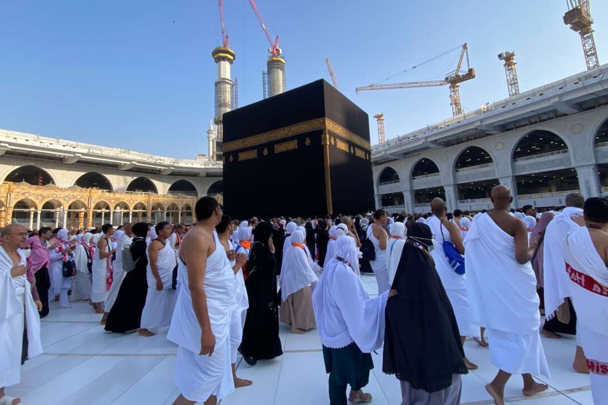 Penipuan Umrah Hanania Travel: 1.430 Korban dan 5 Rekening Diblokir