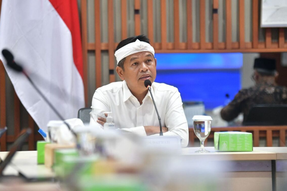 Beasiswa Jabar untuk Puluhan Ribu Siswa yang Tak Masuk Negeri