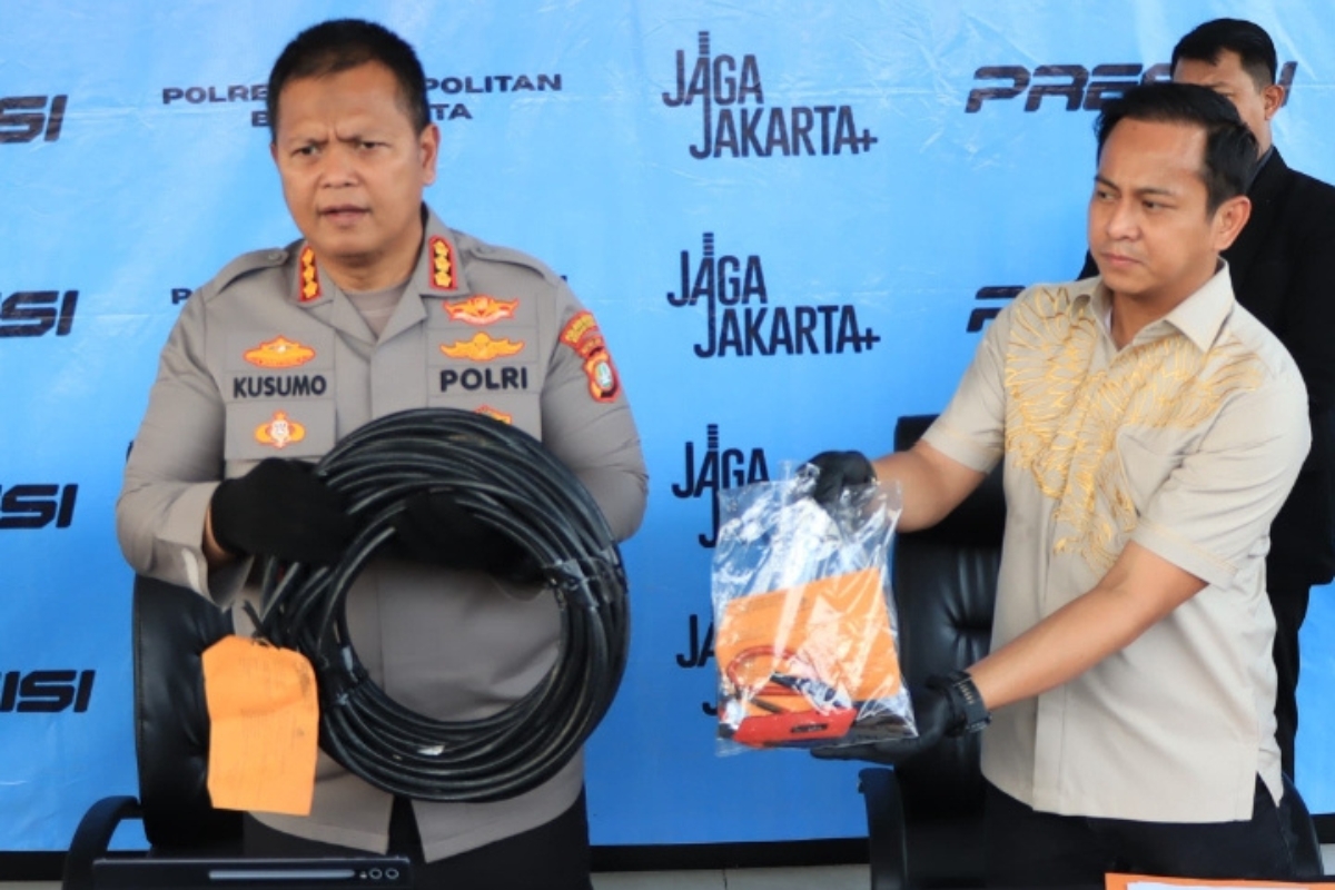 Kepergok Warga Dini Hari, Pencuri Kabel Tower BTS di Bekasi Ditangkap