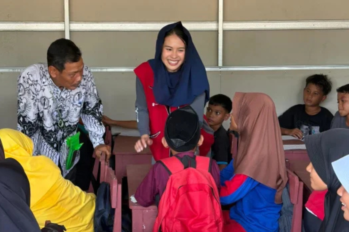 Maudy Ayunda Foundation Pulihkan Pendidikan Anak Pascabencana Aceh