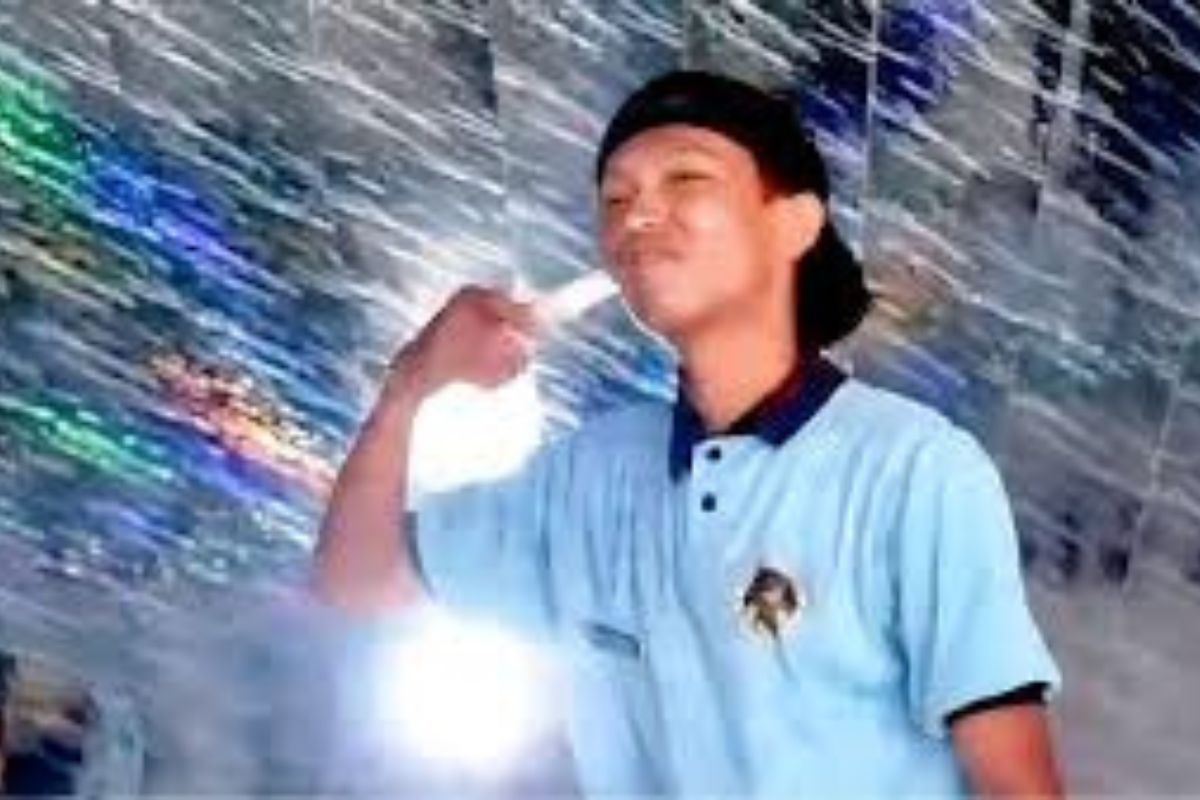 Viral Relawan SPPG Brebes Makan Kaca, Koordinator Sebut Cuma Hiburan
