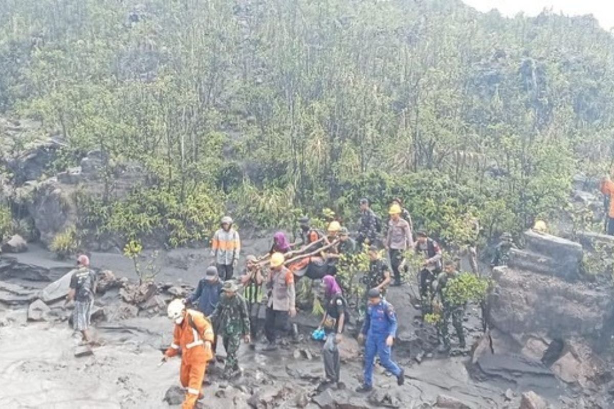 3 Pendaki Tewas Akibat Erupsi Gunung Dukono Berhasil Dievakuasi