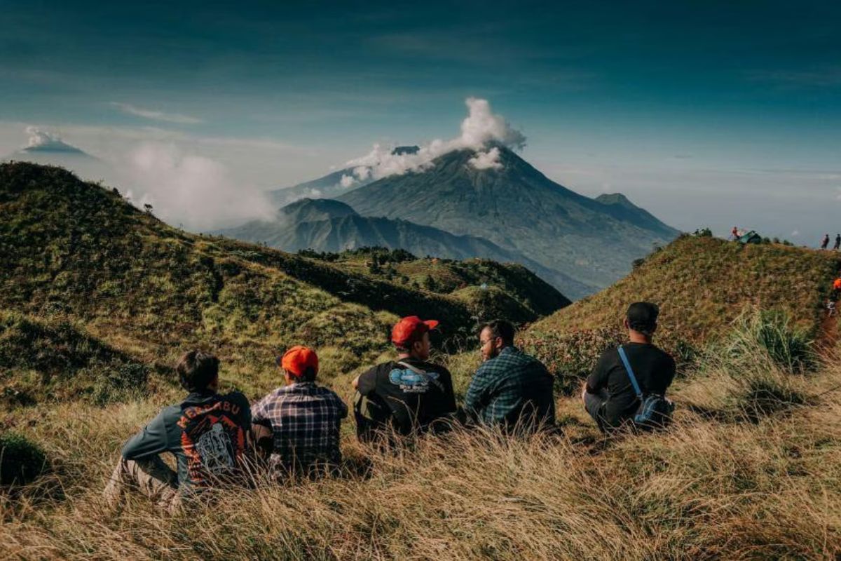 Tren Wisata Glamping di Dieng Kian Digandrungi Para Wisatawan