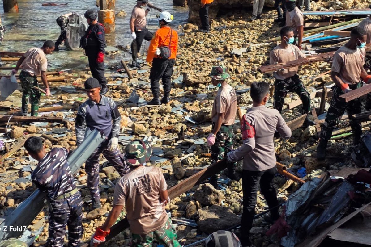 Cari Korban Ledakan Biak, Tim Temukan 11 Potongan Tubuh Baru