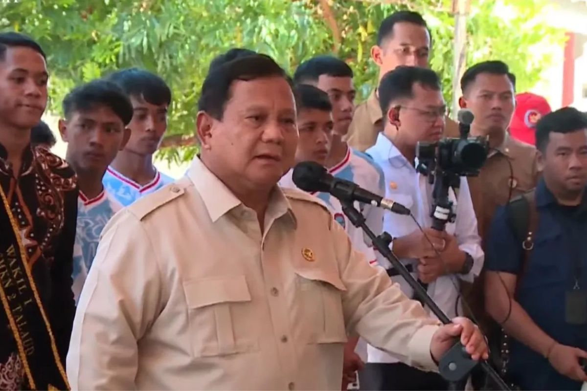 Kunjungi Ujung Utara NKRI, Prabowo Janji Perbaiki Fasilitas Miangas