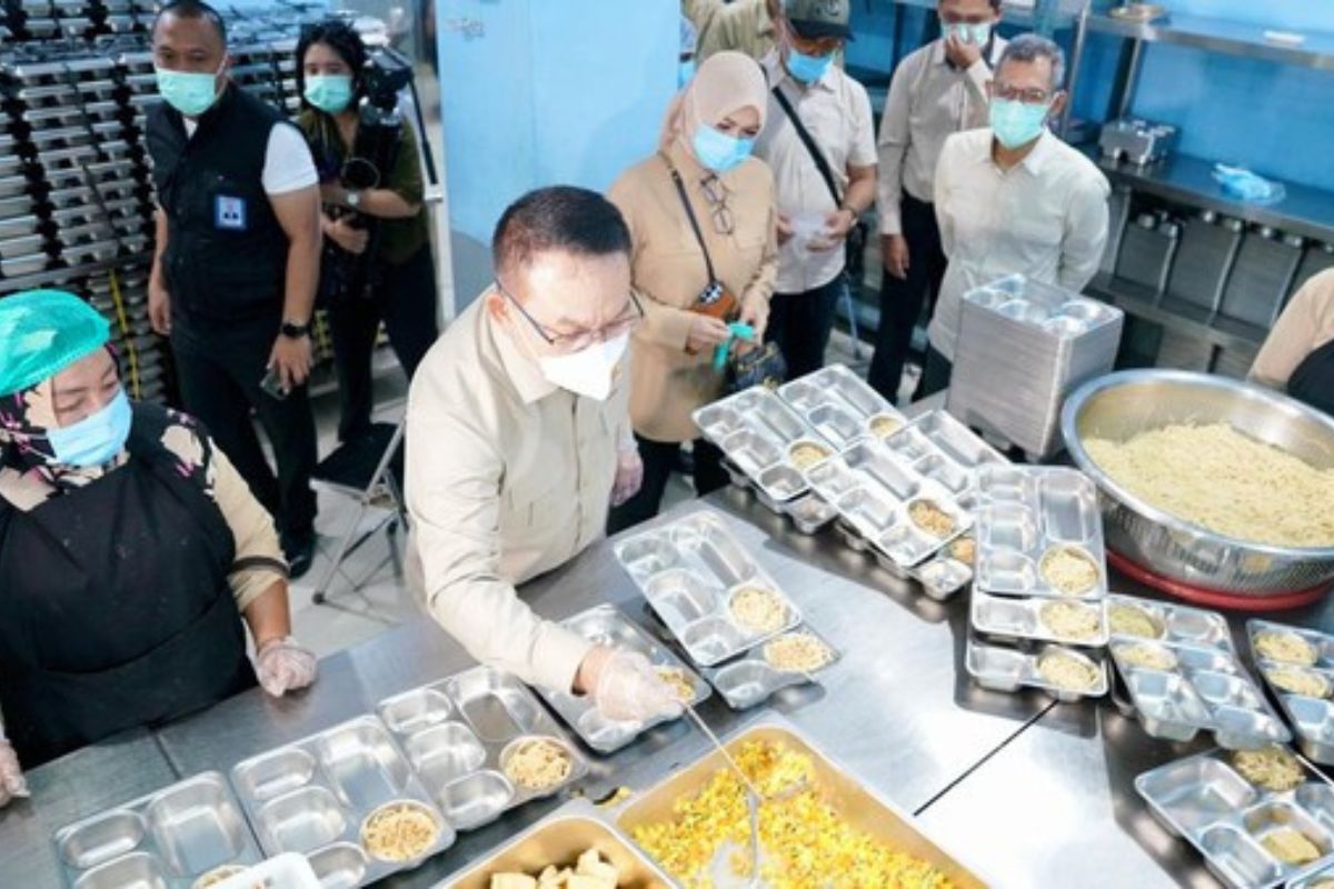 Dudung Abdurachman Sidak Dapur SPPG: Tak Layak Standar, Segera Tutup!