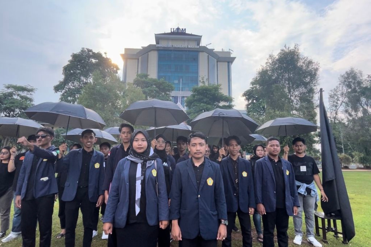 BEM UTM Kritik Rektor Soal Rencana Kelola Dapur Makan Bergizi Gratis