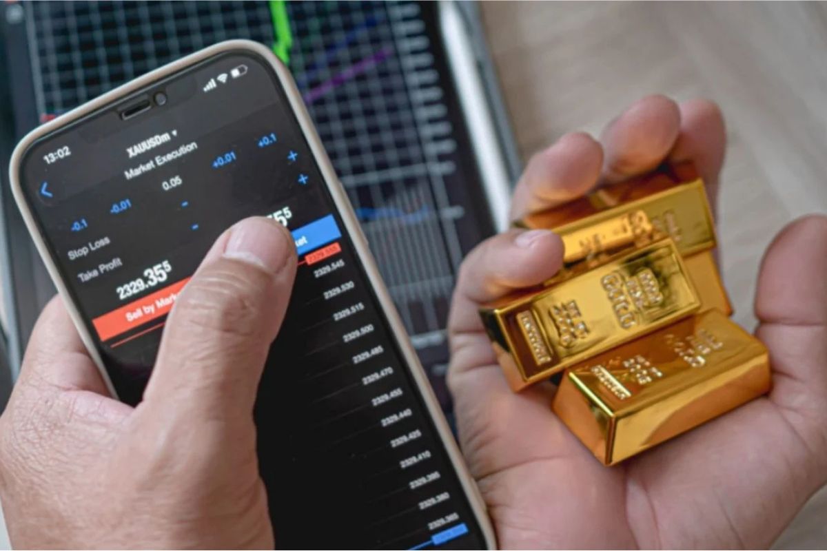 Perbandingan Investasi Emas Fisik dan Digital untuk Pemula