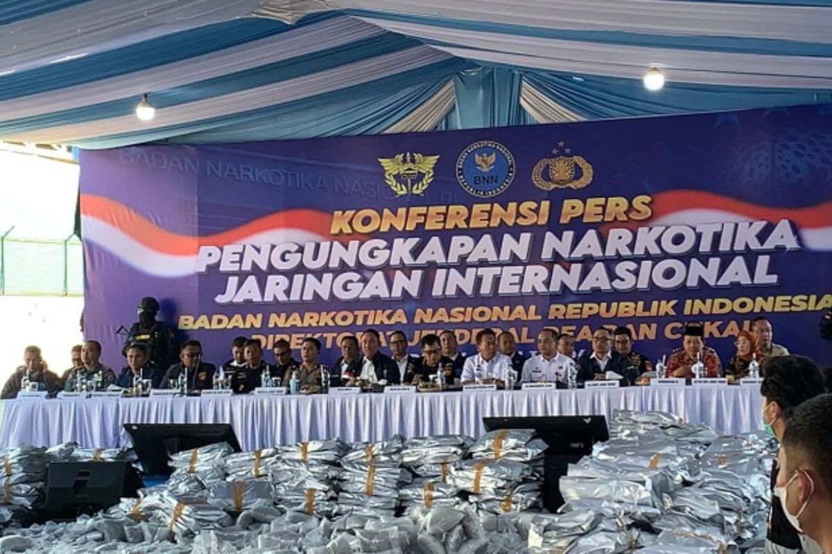 BNN Sita 3,37 Ton Ganja Thailand untuk Bahan Vape di Gresik