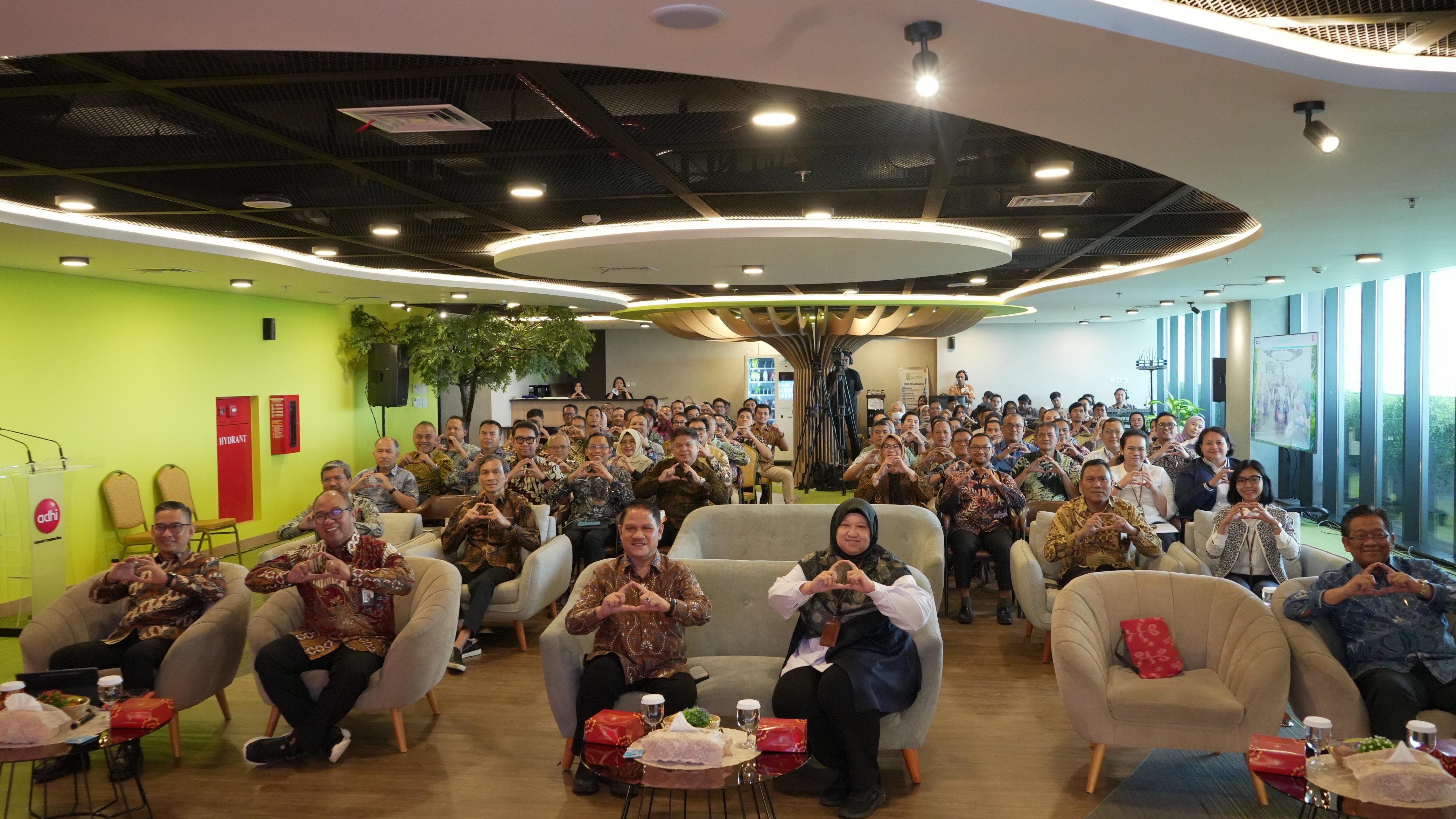 Dukung Dekarbonisasi, ADHI Karya Terapkan Prinsip Konstruksi Berkelanjutan berbasis ESG