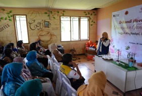 Bantu Wilayah Rawan Pergerakan Tanah, PLN Salurkan Alat Mitigasi dan Sembako di Kuningan