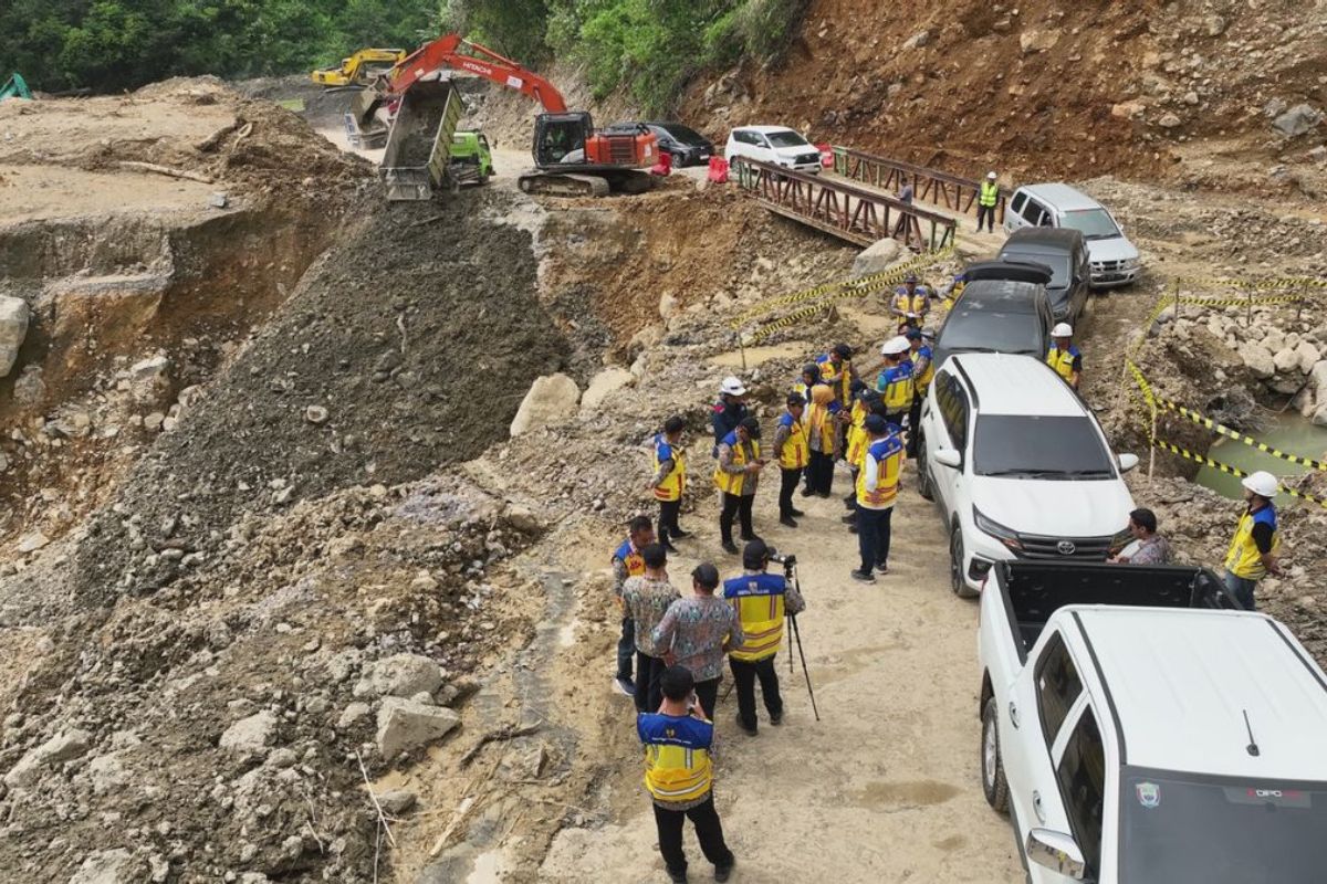Lembah Anai Terus Dihantam Bencana, Tol Sicincin Harus Dikebut