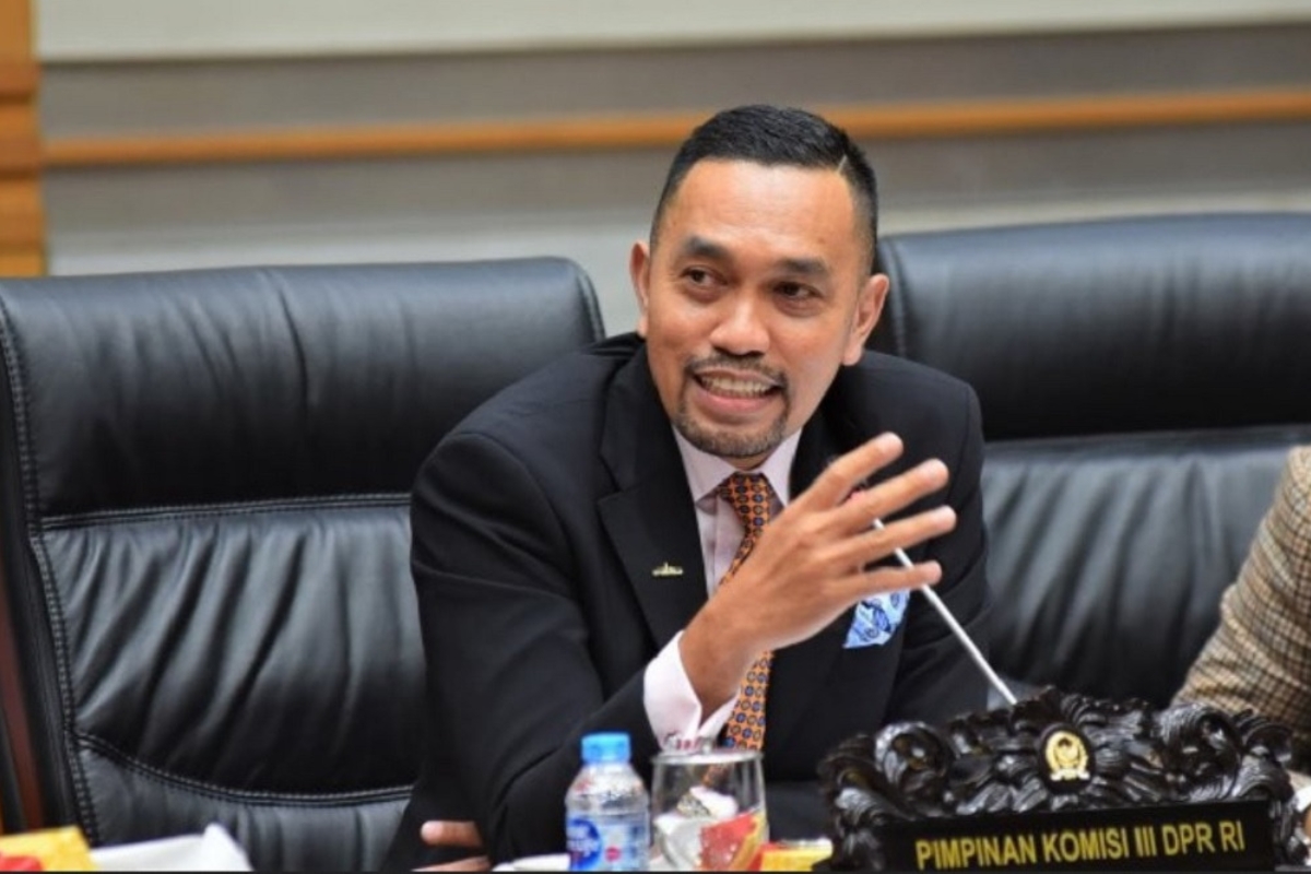 Ahmad Sahroni Tegaskan Pelaku Penganiayaan Hewan Wajib Dipidana