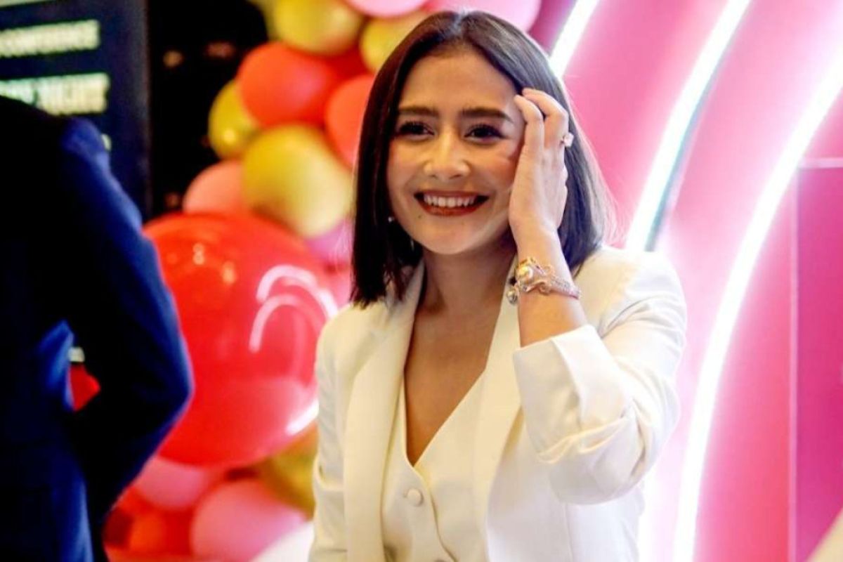 Demi Film Baru Baim Wong, Prilly Latuconsina Belajar Bahasa Arab