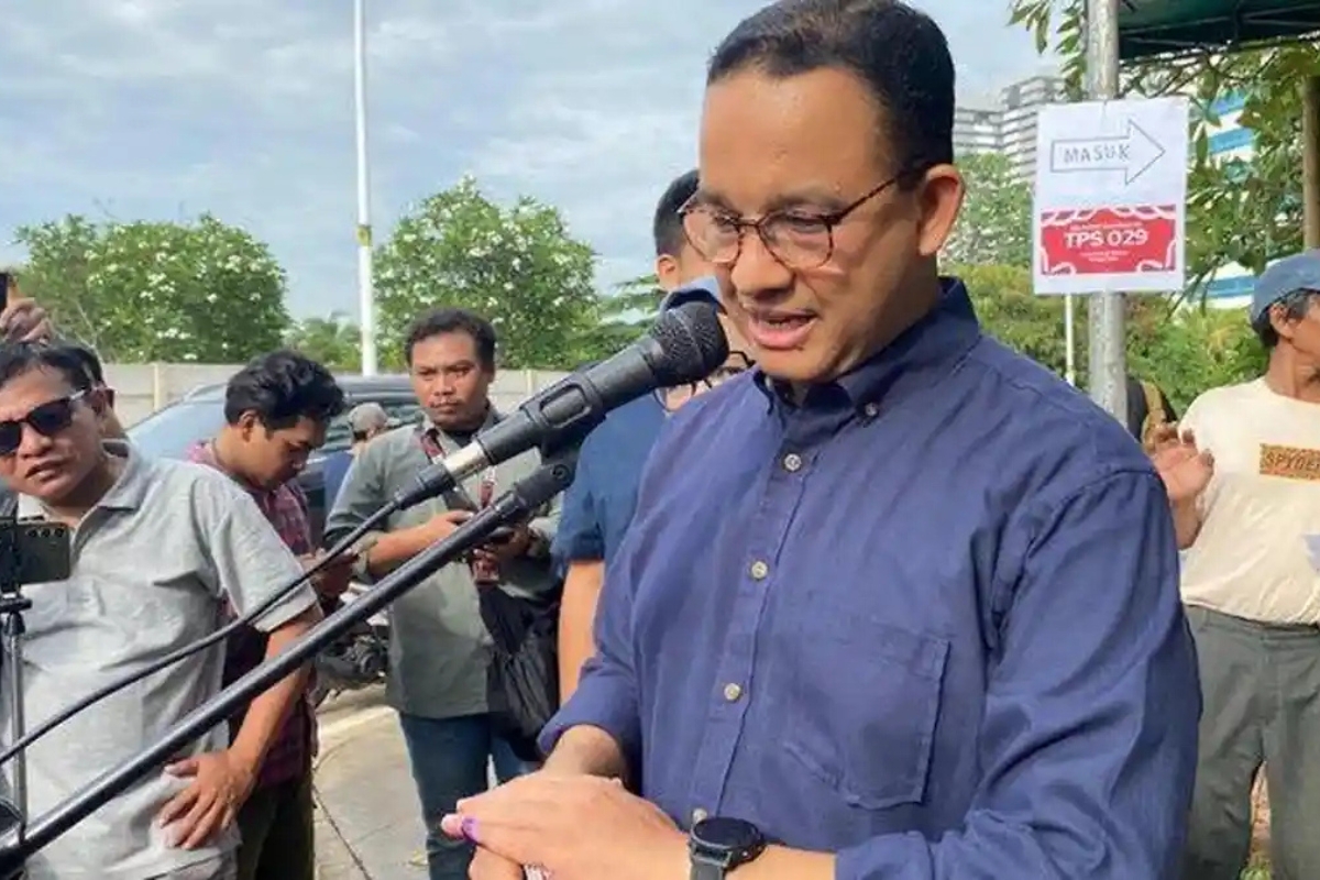 Anies Kritik Pemerintah: Pemborosan di Atas, Pengetatan di Bawah