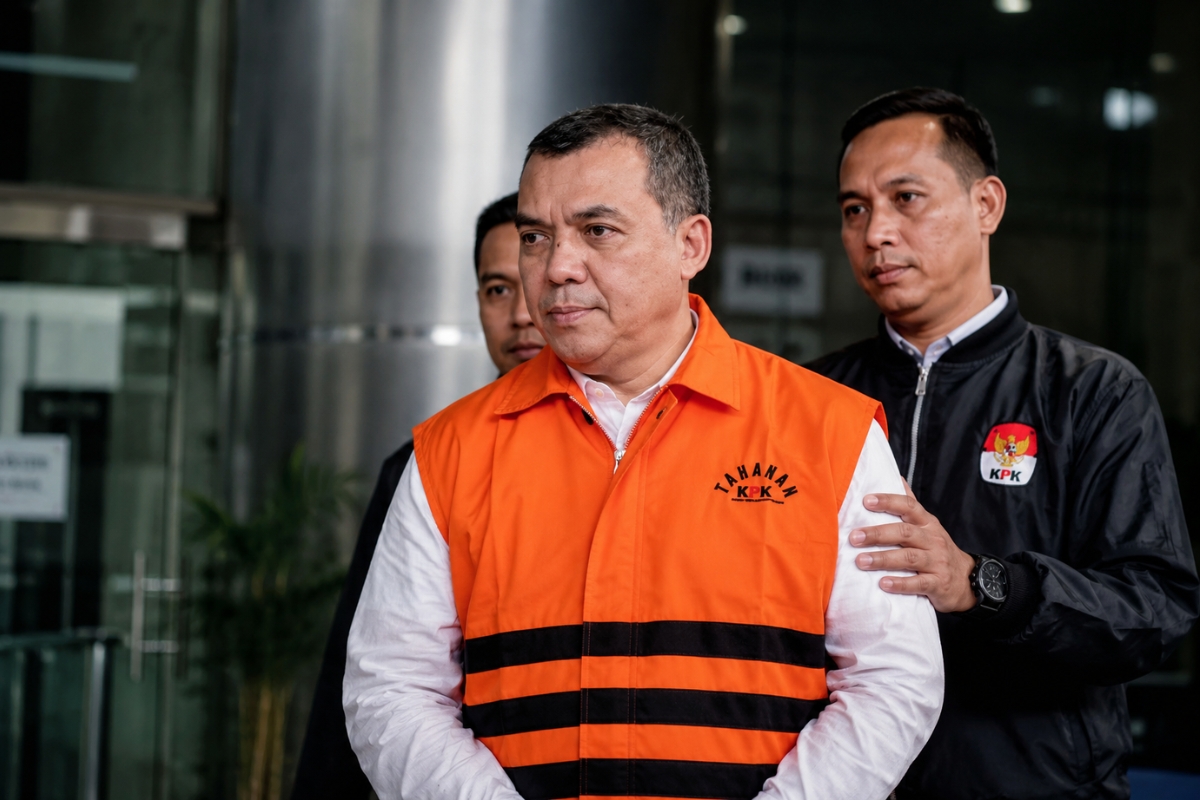 KPK Tahan 8 Orang Kasus Korupsi Imigrasi, Termasuk Wamen Silmy Karim