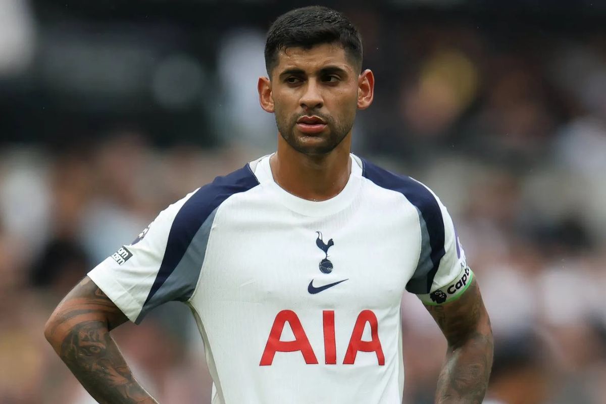 Absen Laga Krusial, Kapten Tottenham Pulang ke Argentina