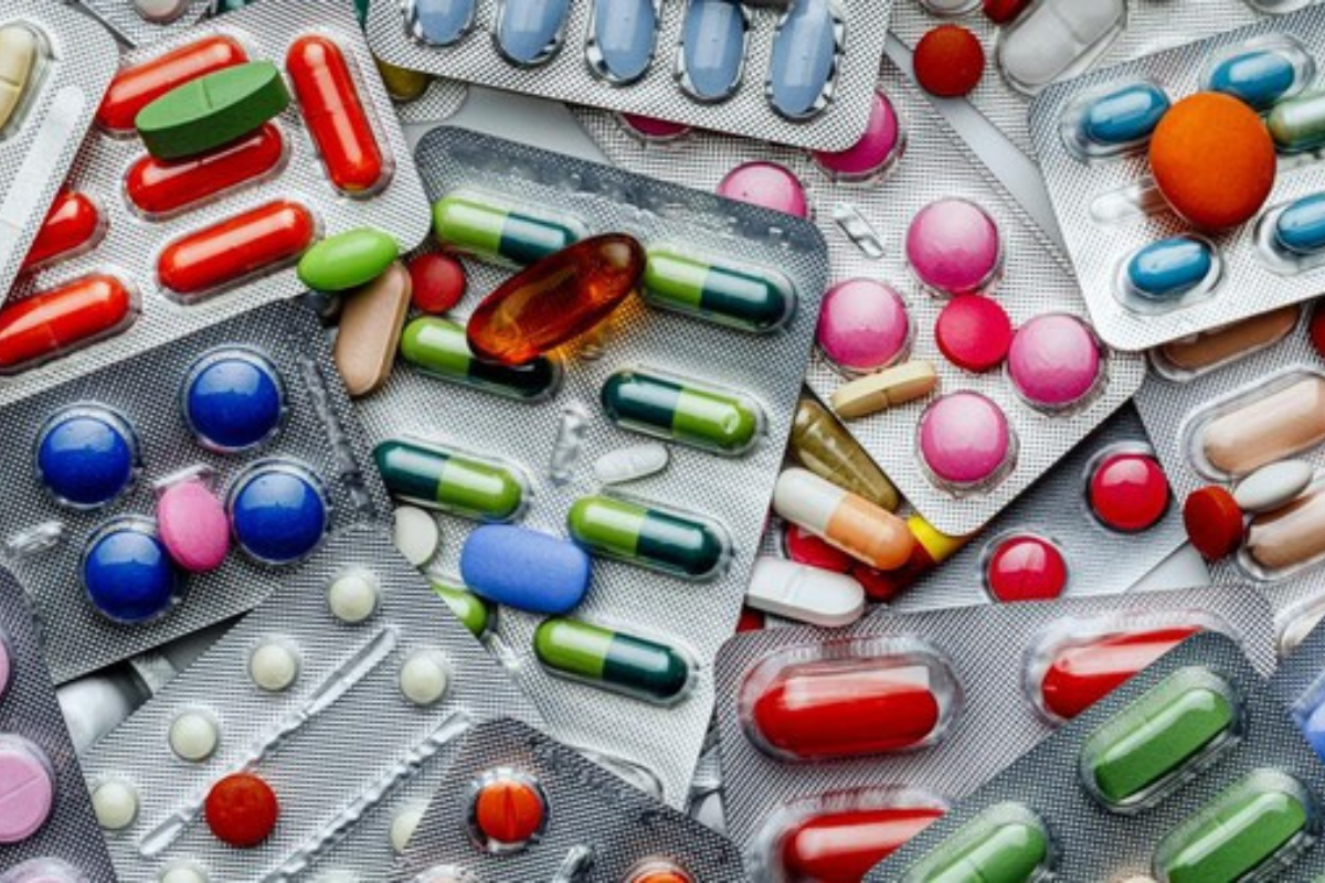 Pakar UGM Ungkap Bahaya Konsumsi Obat Asam Lambung Sembarangan