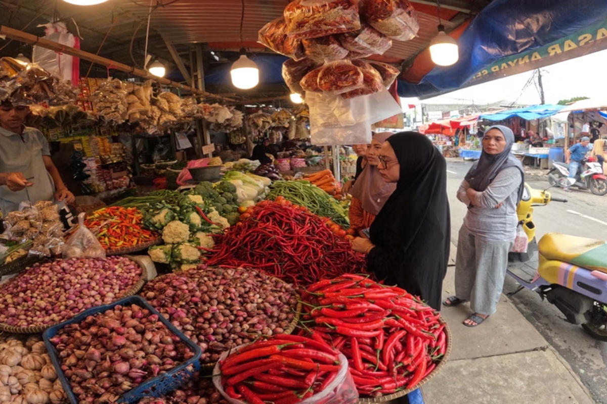 Update PIHPS: Cabai Rawit Rp73.000/kg, Telur Ayam Rp29.550/kg