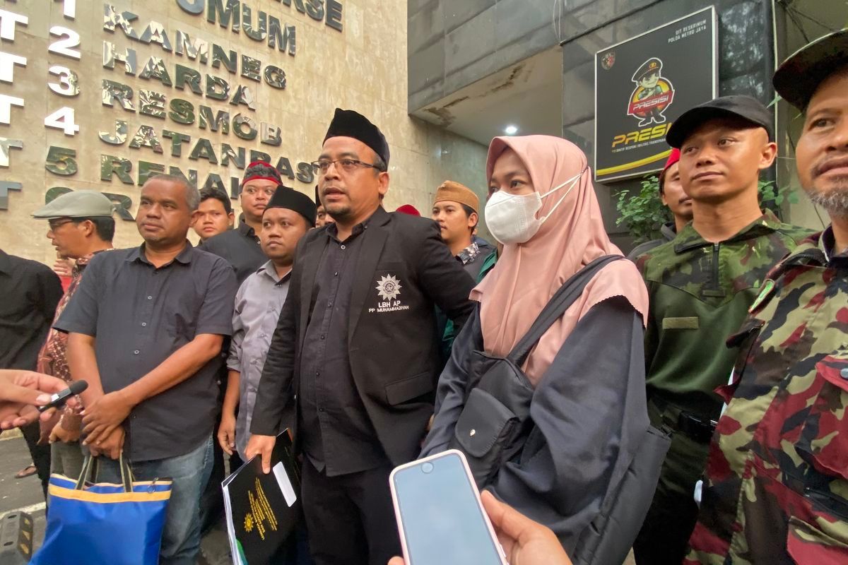Polda Metro Olah TKP Kasus GRIB Jaya Vs Anak Ahmad Bahar di Depok