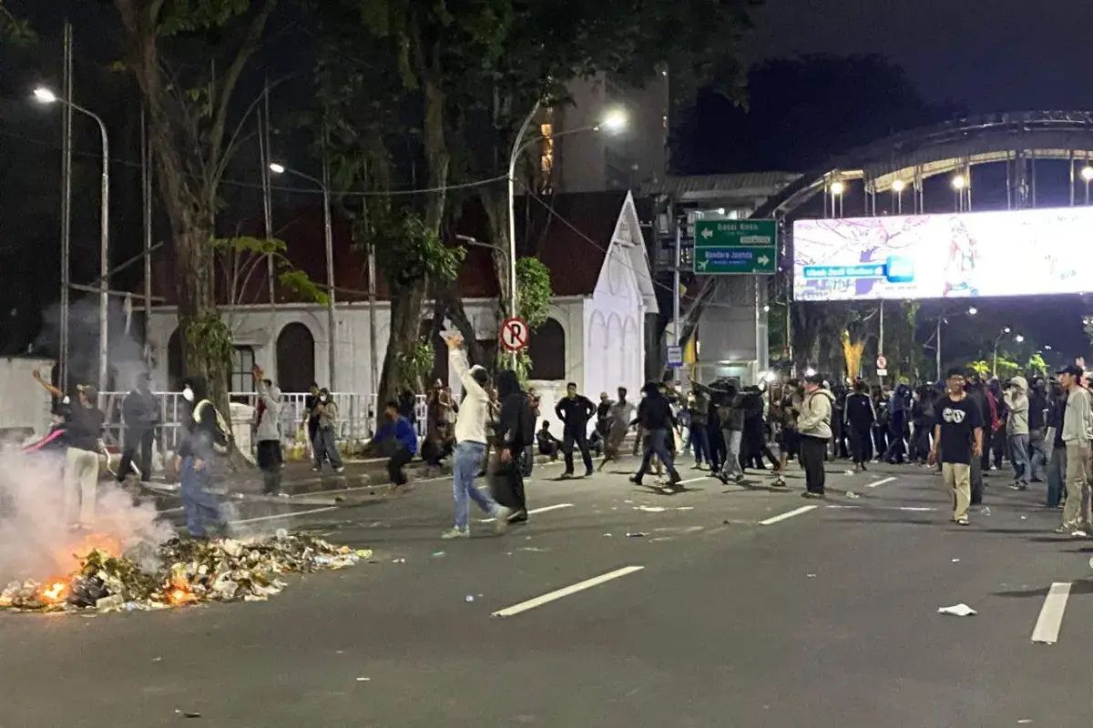 Empat Tersangka Demo Ricuh Grahadi Resmi Ditahan Polisi