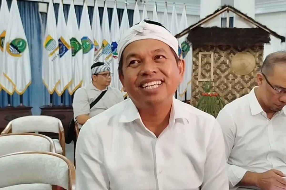 Imbas Protes Ortu Siswa, Gubernur Jabar Copot Kepala Tikomdik