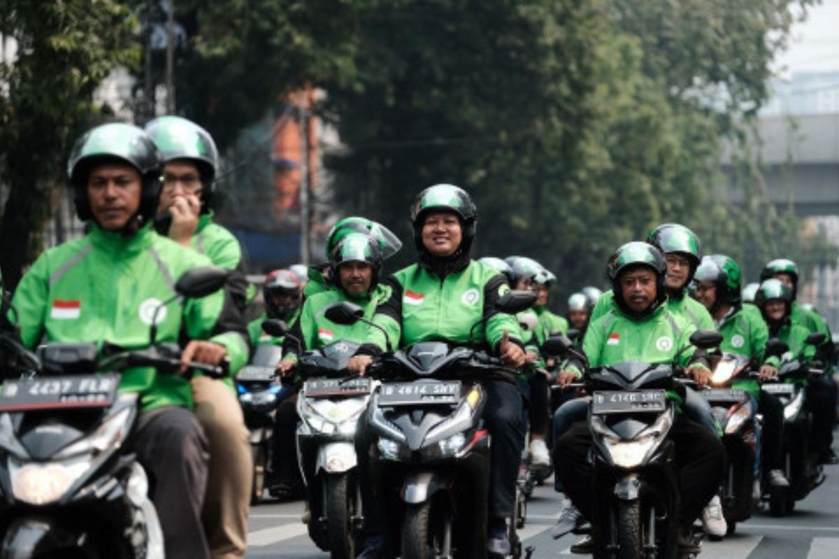 Hitungan Kasar Pendapatan Driver Ojol Usai Potongan Aplikasi Jadi 8%