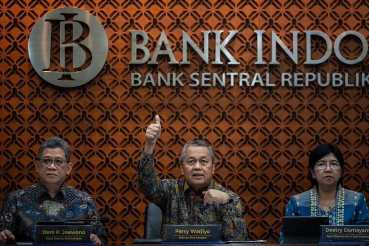 BI Rate Naik 5,50 Persen, Saham Bank Besar Kompak Menguat