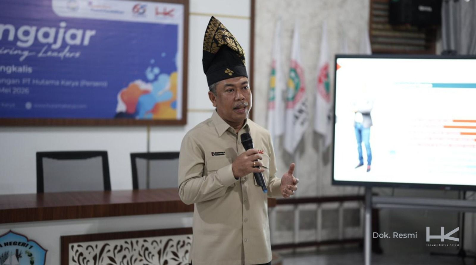 Hutama Karya Dorong Generasi Muda Sumatera Siap Hadapi Dunia Kerja Lewat HK Mengajar