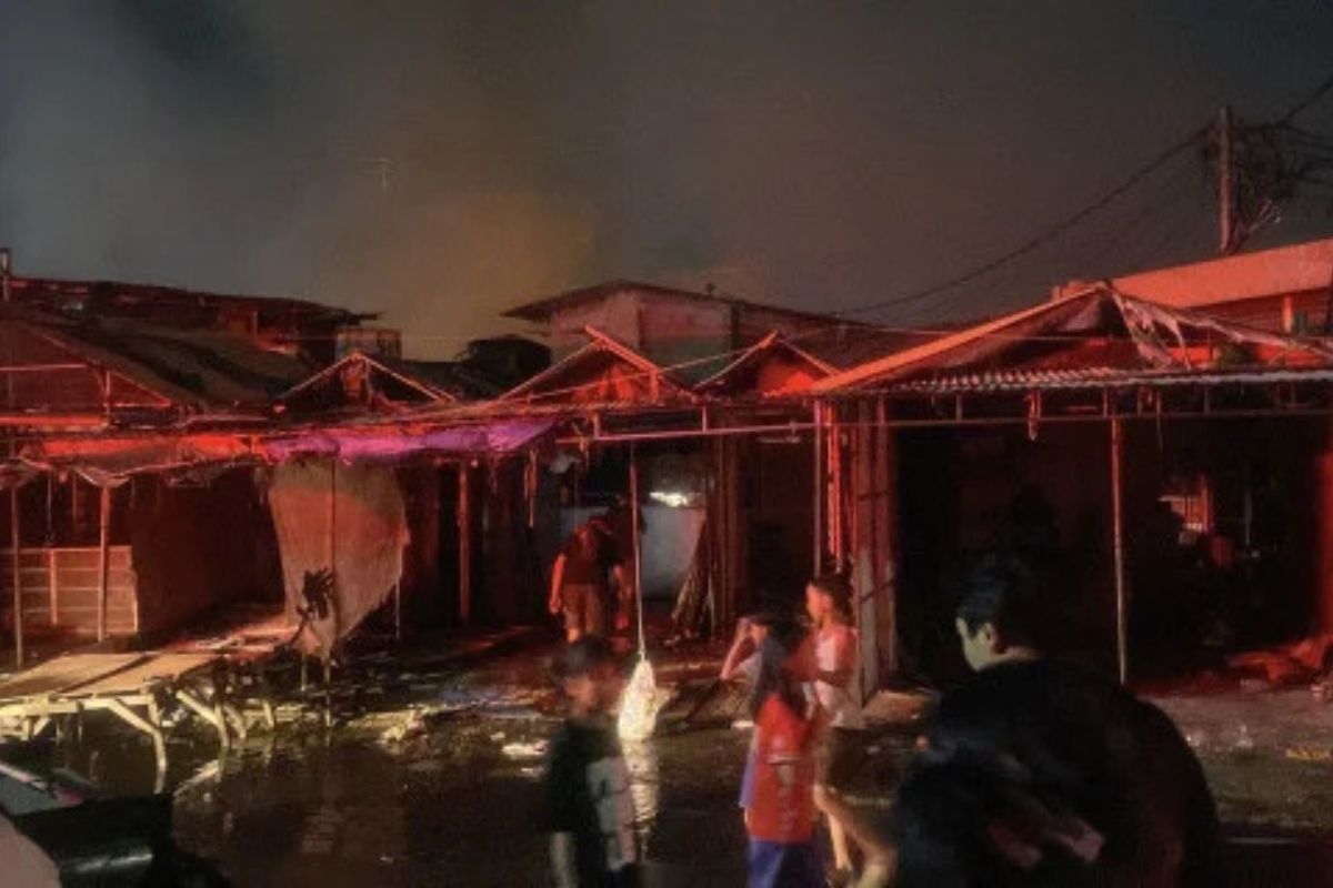 Jejak Abu Kebakaran Pasar Jiung: Hikayat Rumah yang Hangus