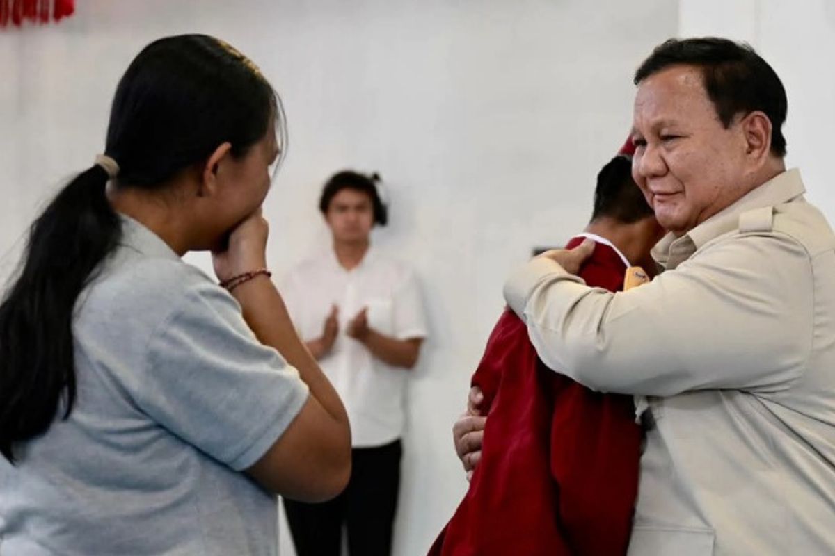 Kunjungi Sekolah Rakyat di Bali, Prabowo Beri Motivasi Korban Bullying