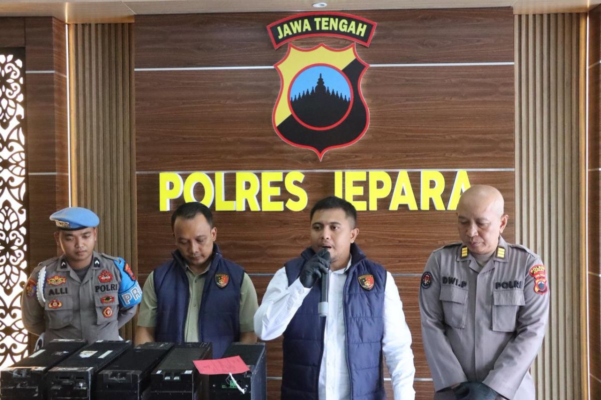 Komplotan Maling Baterai Tower Lintas Provinsi Dibekuk di Jepara