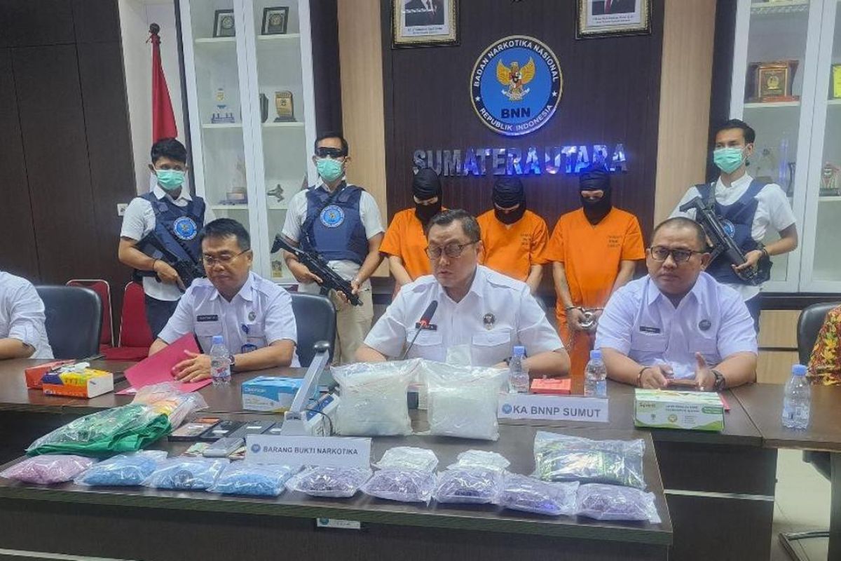 Bisnis Sabu dan Ekstasi Rumahan Pasutri Medan Terbongkar
