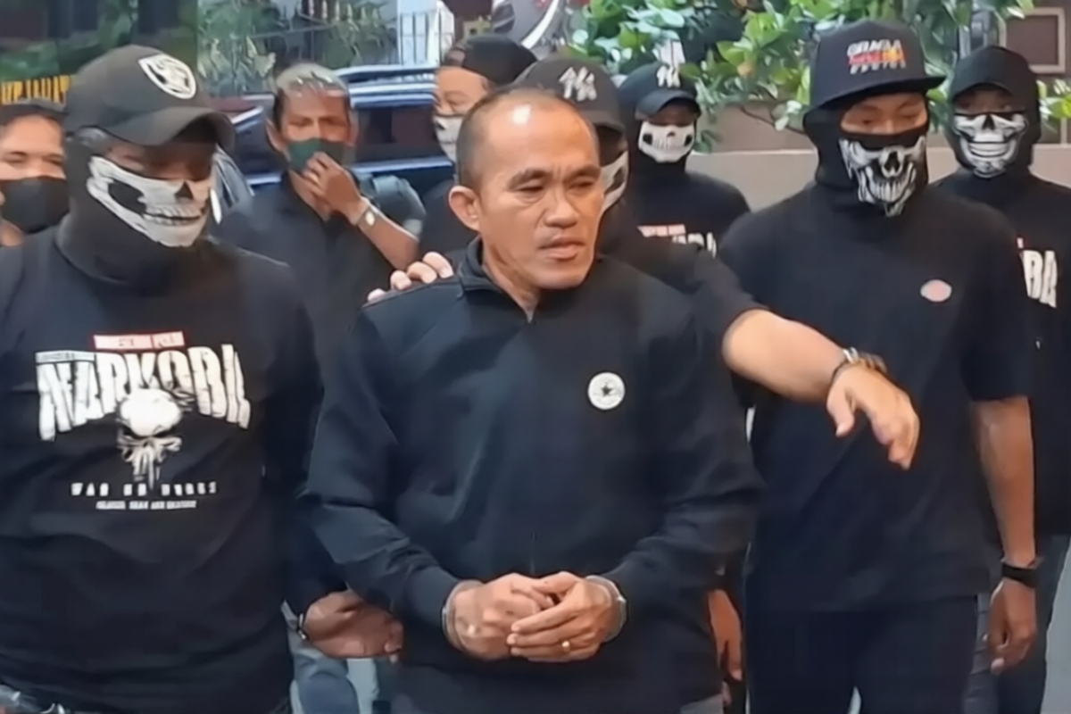 Terlibat Narkoba Jaringan Ishak, Mantan Kasat Resnarkoba Ditangkap