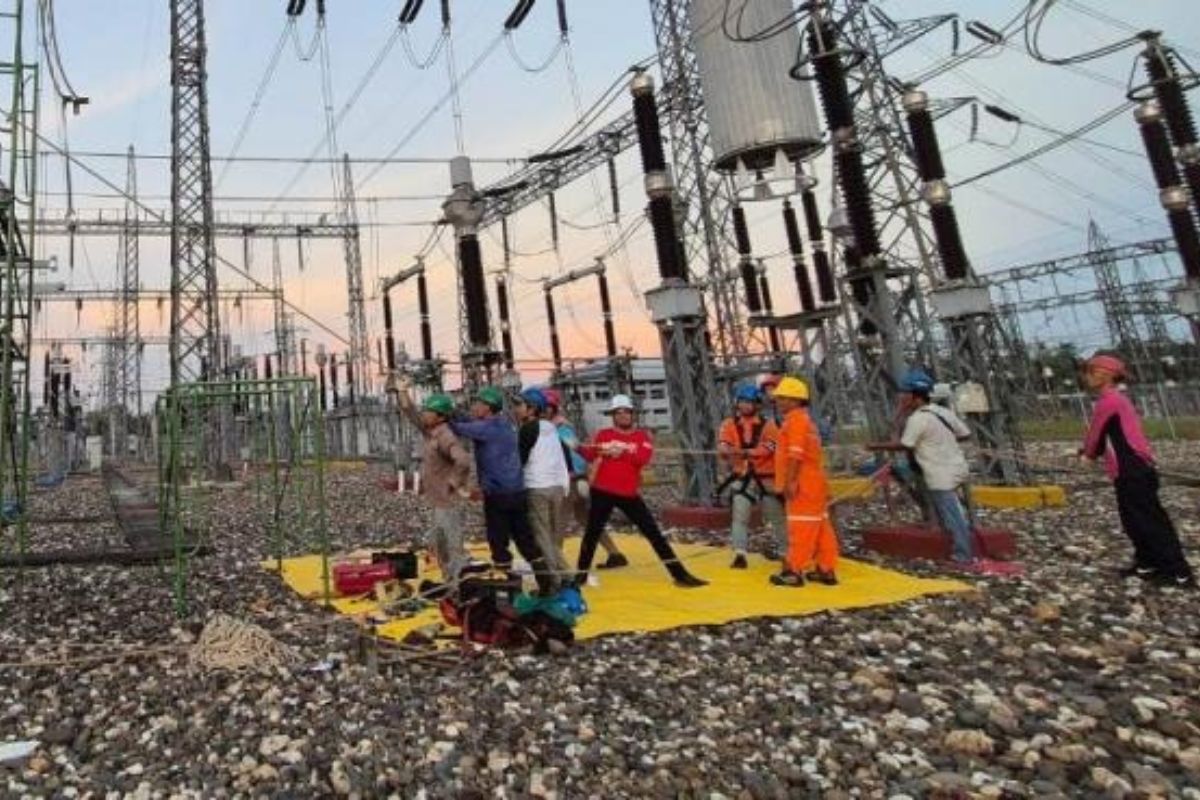 Listrik Kembali Normal, PLN Berhasil Pulihkan Riau 100 Persen