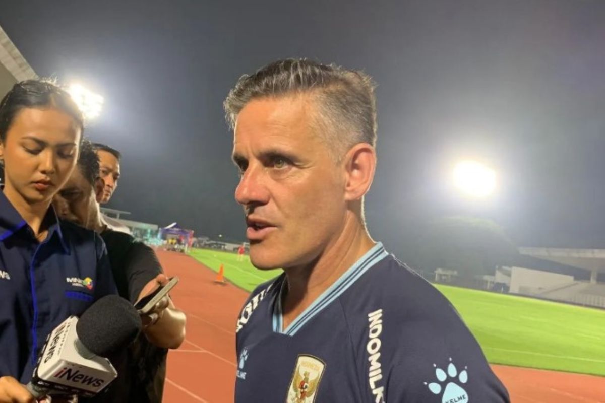 Herdman Ungkap Alasan Eliano dan Jordi Amat Absen Bela Timnas