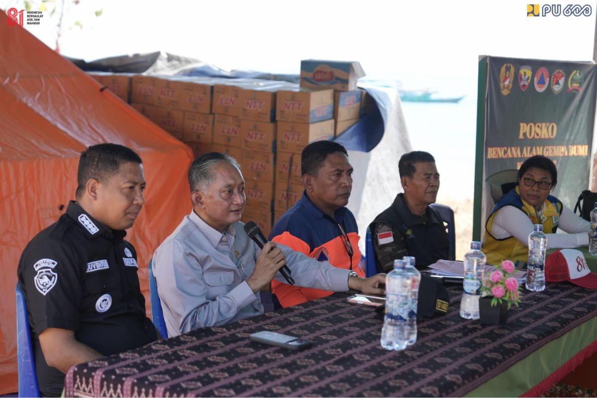 Menteri PU Dody Hanggodo Ajak Warga Perkuat Infrastruktur Palue
