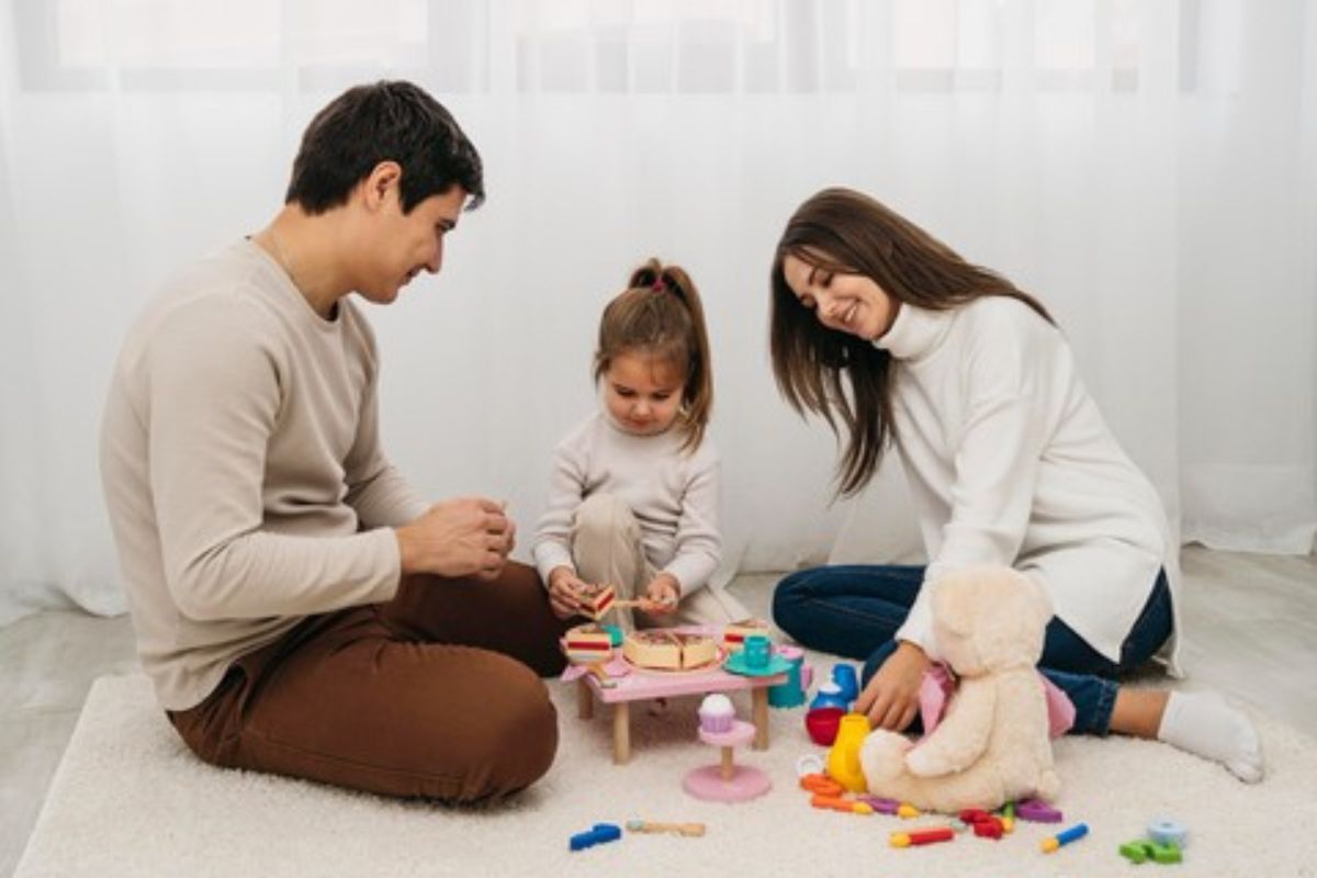 Tips Psikolog untuk Orang Tua demi Cegah Perilaku Menyimpang Anak