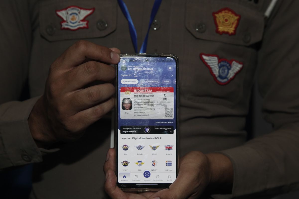 Korlantas Polri Ungkap Jadwal Pemberlakuan SIM Digital
