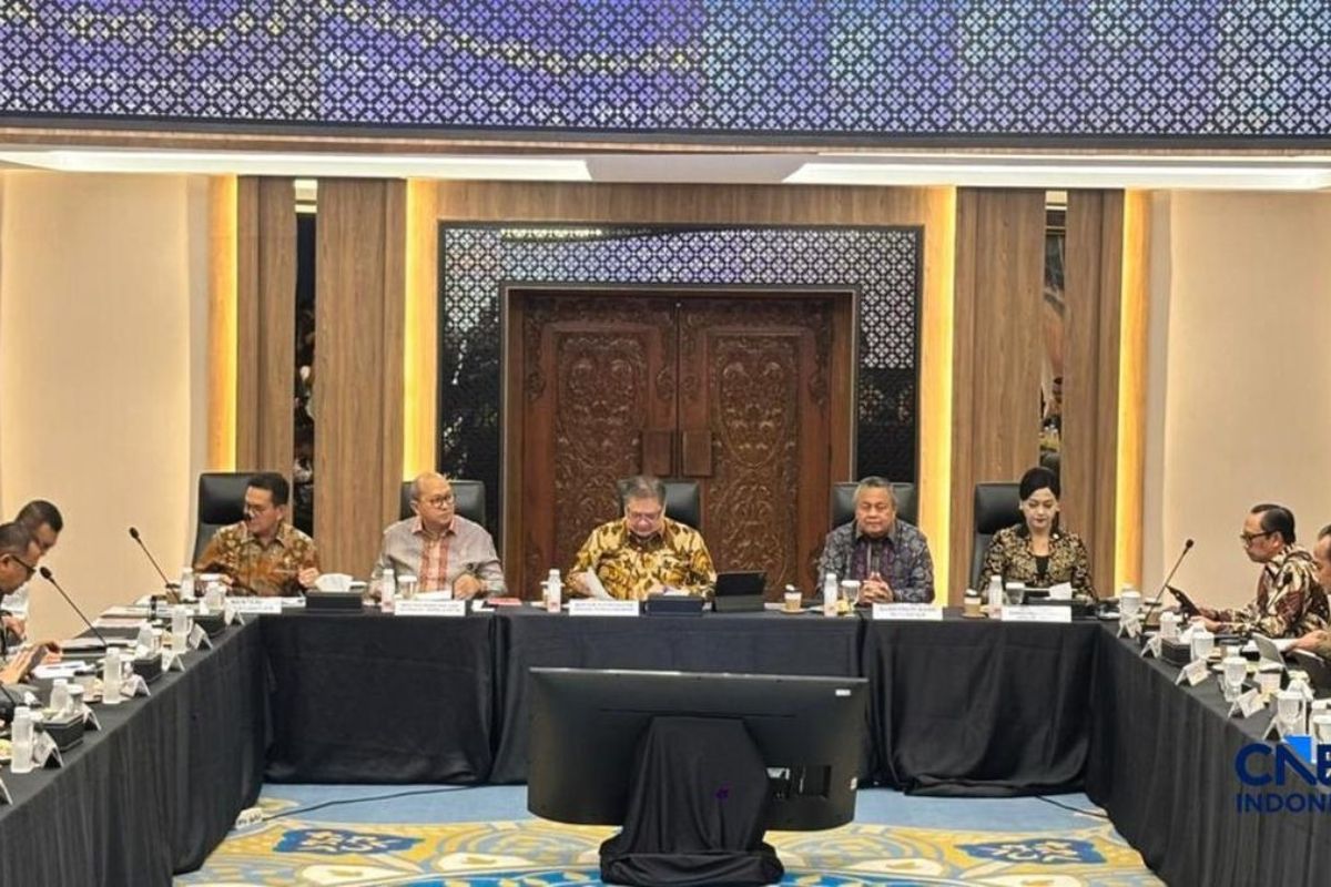 Kilas Berita Ekonomi: Aturan Baru WFH Serta Insentif DHE SDA