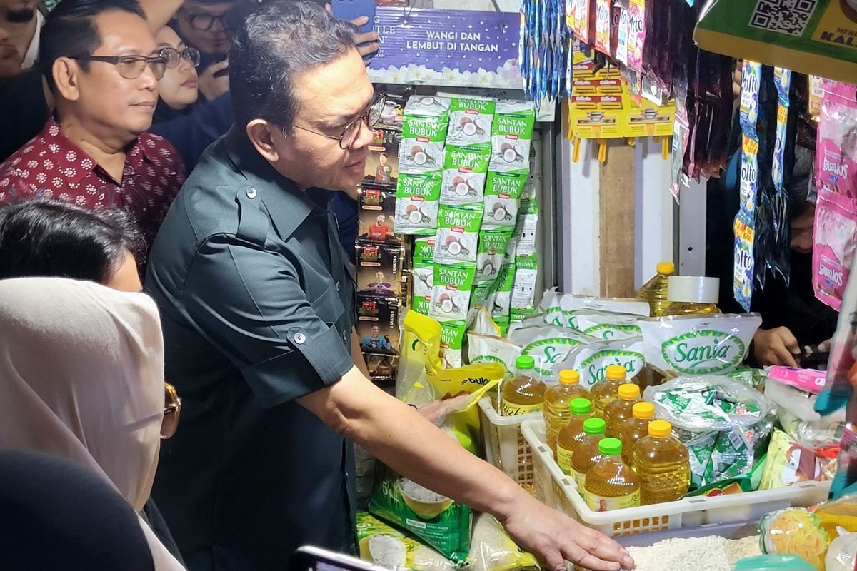 Bulog Usut Penyebab MinyaKita Berbau Solar di Jawa Tengah